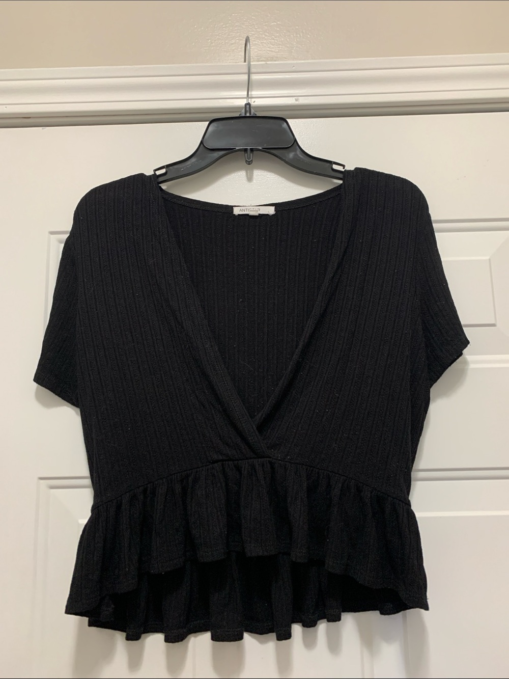 FREE Antistar Black Ribbed V-Neck Peplum Crop Top Size Large